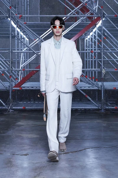 Look 71
